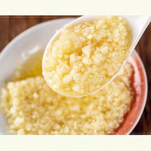 Cargar imagen en el visor de la galería, Ajo Picado 326g Sin Conservante Colorante Lee Kum Kee