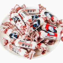 Cargar imagen en el visor de la galería, Caramelos de Leche Sabor a Judía Roja 114g White RAbbit