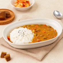 Cargar imagen en el visor de la galería, Golden Curry - Pasta de Curry Suave Picante 220g S&B