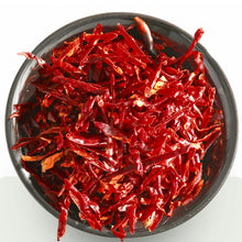 Carregar imagem no visualizador da galeria, Guindilla seca en tiras (chile seco triturado) – Especias picantes para cocina asiática 12g