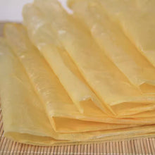 Cargar imagen en el visor de la galería, Hojas de Tofu Seco Bean Curd Sheets Yuba 250g