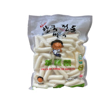 Cargar imagen en el visor de la galería, Pasta de Arroz Coreana Tteokbokki – 900g | Ideal para Recetas Coreanas | Tteok