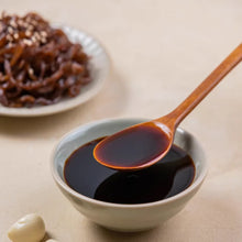 Carregar imagem no visualizador da galeria, Salsa Soja Coreana Jin S Non- GMO 500ml Sempio