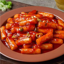 Cargar imagen en el visor de la galería, Salsa Para Topokki Dulce y Picante 150g Sempio