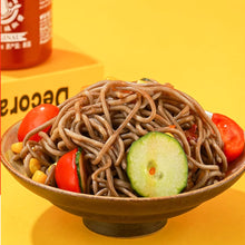 Carregar imagem no visualizador da galeria, Salsa Sriracha Muy Picante Black Out 455ml Gluten Free Vegan