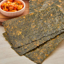 Cargar imagen en el visor de la galería, Snack de Alga Nori Sabor a Kimchi 4g x 3