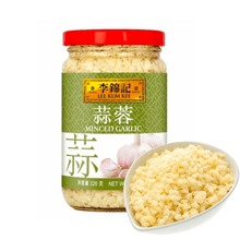 Cargar imagen en el visor de la galería, Ajo Picado 326g Sin Conservante Colorante Lee Kum Kee