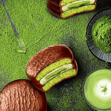 Cargar imagen en el visor de la galería, Orion Choco Pie Matcha – Pastelito Coreano con Té Verde 6 Unidades