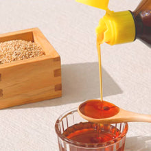 Cargar imagen en el visor de la galería, Aceite de Sésamo Coreano Ottogi 160ml – Tostado, Puro y Aromático
