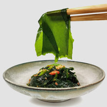 Cargar imagen en el visor de la galería, Alga Wakame Deshidratado 100g
