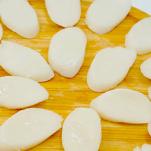 Cargar imagen en el visor de la galería, Pasta de Arroz Coreana en Rodajas – Tteokguk Tteok 1kg | Para Sopas y Salteados
