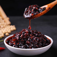 Cargar imagen en el visor de la galería, Laoganma | Salsa de Alubias Negras Picante 280g Fermented Soybeans in Chilli Oil

