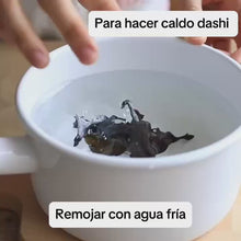 Cargar y reproducir el video en el visor de la galería, Alga Kombu Japonés Deshidratada 100g

